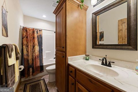 Single Family Residence in Blairsville GA 566 Tree Line Drive 23.jpg