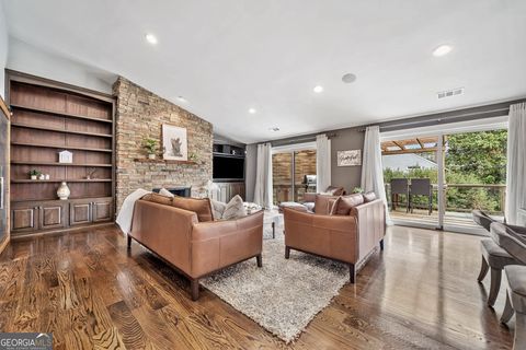 Single Family Residence in Roswell GA 10195 Kinross Road 7.jpg
