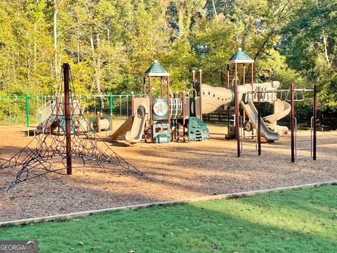 Single Family Residence in Roswell GA 10195 Kinross Road 45.jpg