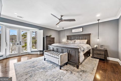 Single Family Residence in Roswell GA 10195 Kinross Road 20.jpg