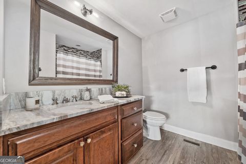 Single Family Residence in Roswell GA 10195 Kinross Road 38.jpg