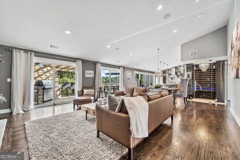 Single Family Residence in Roswell GA 10195 Kinross Road 6.jpg