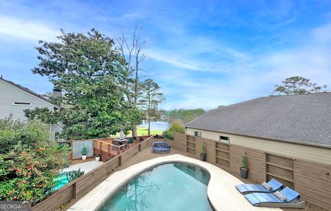 Single Family Residence in Roswell GA 10195 Kinross Road 19.jpg