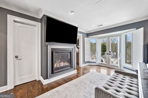 Single Family Residence in Roswell GA 10195 Kinross Road 22.jpg