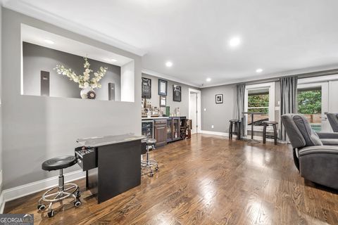 Single Family Residence in Roswell GA 10195 Kinross Road 31.jpg