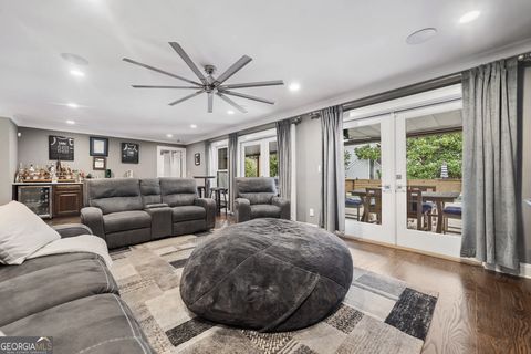 Single Family Residence in Roswell GA 10195 Kinross Road 34.jpg