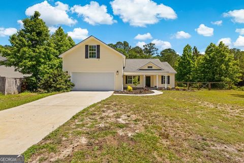 Single Family Residence in Guyton GA 400 Sir Arthur Court.jpg