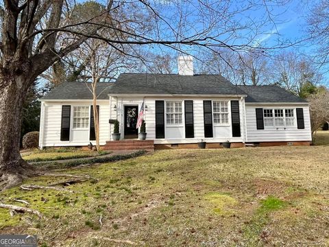 Single Family Residence in Griffin GA 323 Crescent Road.jpg