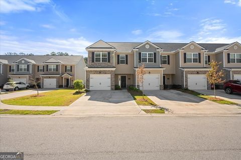 Townhouse in Richmond Hill GA 182 Ainsdale Drive.jpg