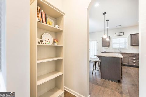 Single Family Residence in Bonaire GA 1502 Adirondac Way 8.jpg