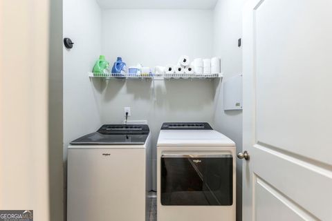 Single Family Residence in Bonaire GA 1502 Adirondac Way 12.jpg