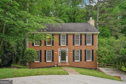 Single Family Residence in Alpharetta GA 2895 Shurburne Drive.jpg