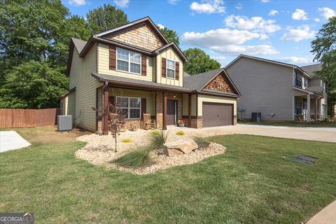 Single Family Residence in Kathleen GA 112 Flowing Meadows Drive.jpg