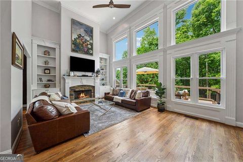 Single Family Residence in Canton GA 641 Lake Overlook Drive 10.jpg