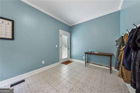 Single Family Residence in Canton GA 641 Lake Overlook Drive 21.jpg