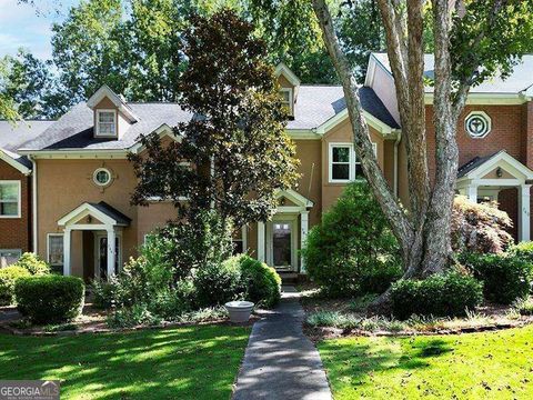 Townhouse in Marietta GA 742 OLDE TOWNE Lane.jpg
