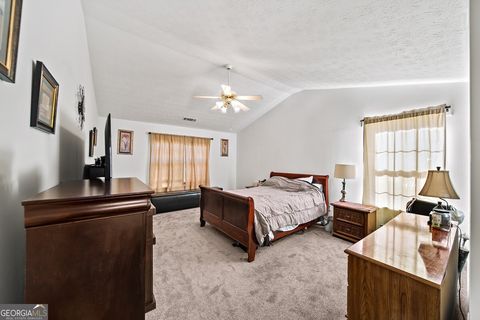 Single Family Residence in Cumming GA 5770 Millstone Drive 26.jpg