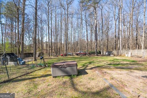 Single Family Residence in Cumming GA 5770 Millstone Drive 43.jpg