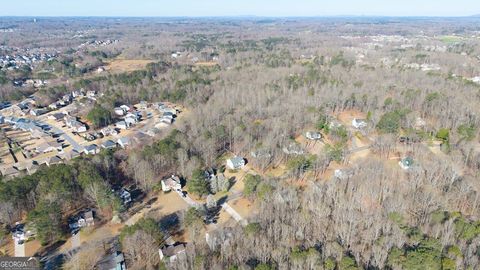 Single Family Residence in Cumming GA 5770 Millstone Drive 4.jpg