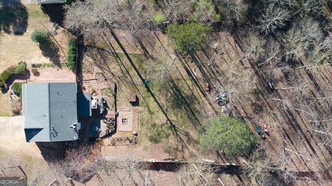 Single Family Residence in Cumming GA 5770 Millstone Drive 40.jpg
