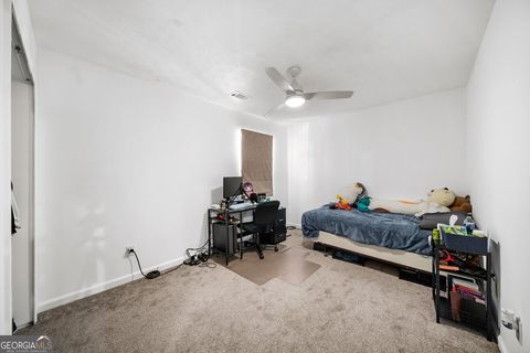 Single Family Residence in Cumming GA 5770 Millstone Drive 31.jpg