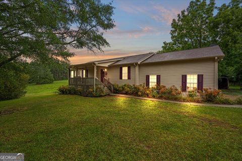 Single Family Residence in Franklin GA 2643 Macedonia Road.jpg