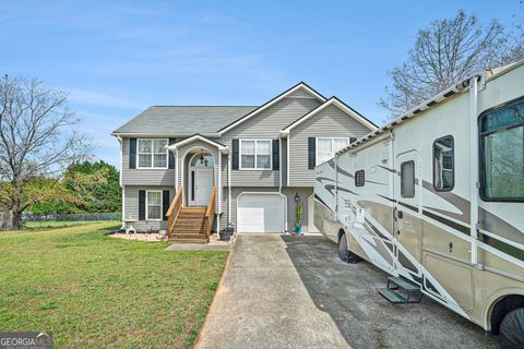 Single Family Residence in Auburn GA 1218 Cabots Lane.jpg