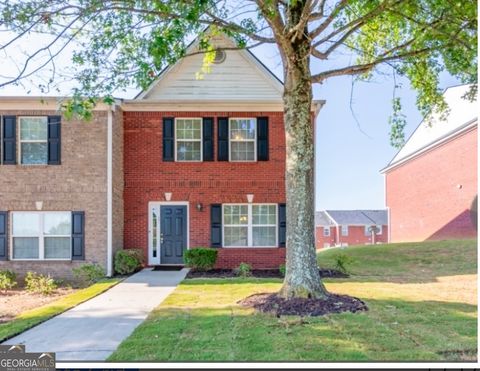 Townhouse in Douglasville GA 7712 Autry Circle #APT 201.jpg