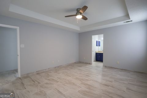 Single Family Residence in Bonaire GA 213 Kentshire Lane 10.jpg
