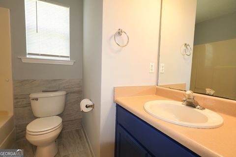 Single Family Residence in Bonaire GA 213 Kentshire Lane 14.jpg