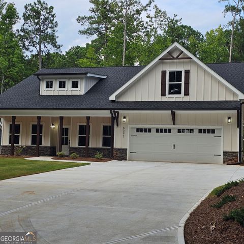 Single Family Residence in Villa Rica GA 6093 Wayfarer Drive.jpg