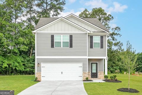 Single Family Residence in Cpnyers GA 102 Avondale Blvd.jpg