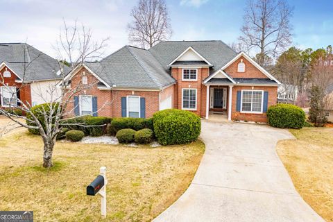 Single Family Residence in Villa Rica GA 2657 Neighborhood Walk.jpg