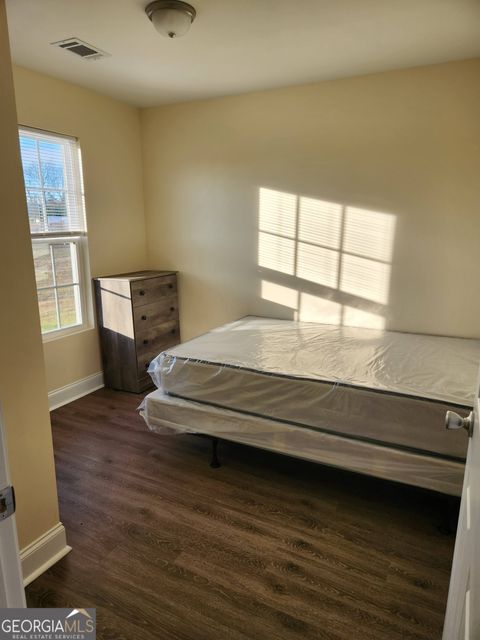 Triplex in Fort Valley GA 116 Ronald Pride Boulevard 22.jpg