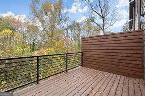 Townhouse in Atlanta GA 2329 Mason Drive #D24 6.jpg