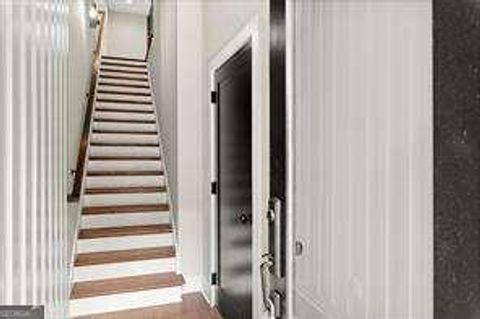 Townhouse in Atlanta GA 2329 Mason Drive #D24 2.jpg
