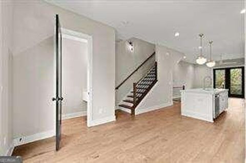 Townhouse in Atlanta GA 2329 Mason Drive #D24 21.jpg