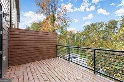 Townhouse in Atlanta GA 2329 Mason Drive #D24 5.jpg