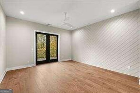 Townhouse in Atlanta GA 2329 Mason Drive #D24 4.jpg