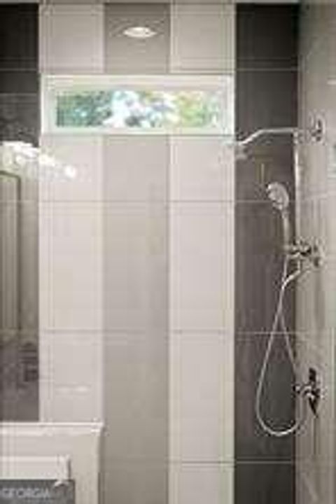 Townhouse in Atlanta GA 2329 Mason Drive #D24 35.jpg