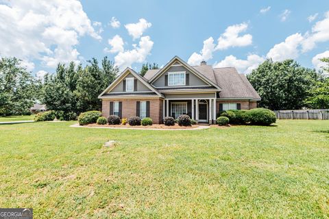 Single Family Residence in Bonaire GA 400 Jubilee Circle.jpg