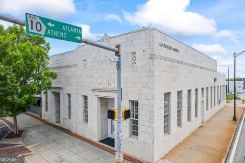  in Monroe GA 100 N Broad Street.jpg