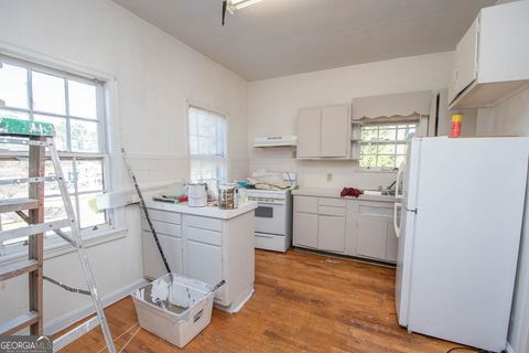 Multi Family in College Park GA 3548 East Main Street St 44.jpg