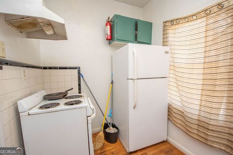 Multi Family in College Park GA 3548 East Main Street St 27.jpg