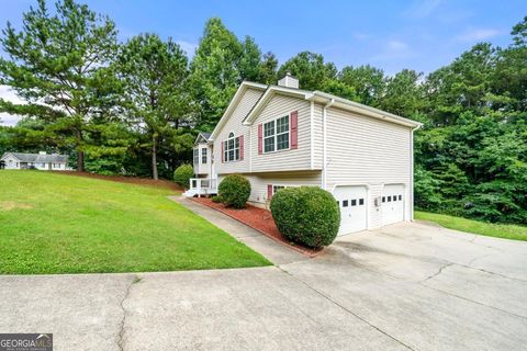 Single Family Residence in Douglasville GA 1575 Cedar Hill Hl.jpg