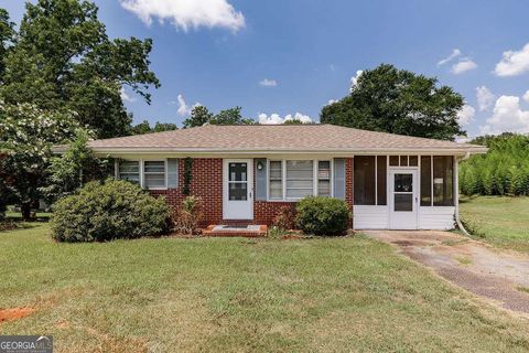 Single Family Residence in Watkinsville GA 2041 & 2051 Simonton Bridge Road.jpg
