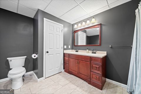 Single Family Residence in Alpharetta GA 630 Oakstone Court 46.jpg