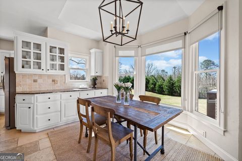 Single Family Residence in Alpharetta GA 630 Oakstone Court 10.jpg
