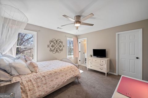 Single Family Residence in Alpharetta GA 630 Oakstone Court 35.jpg