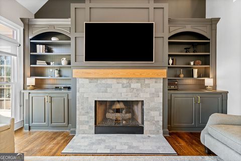 Single Family Residence in Alpharetta GA 630 Oakstone Court 7.jpg